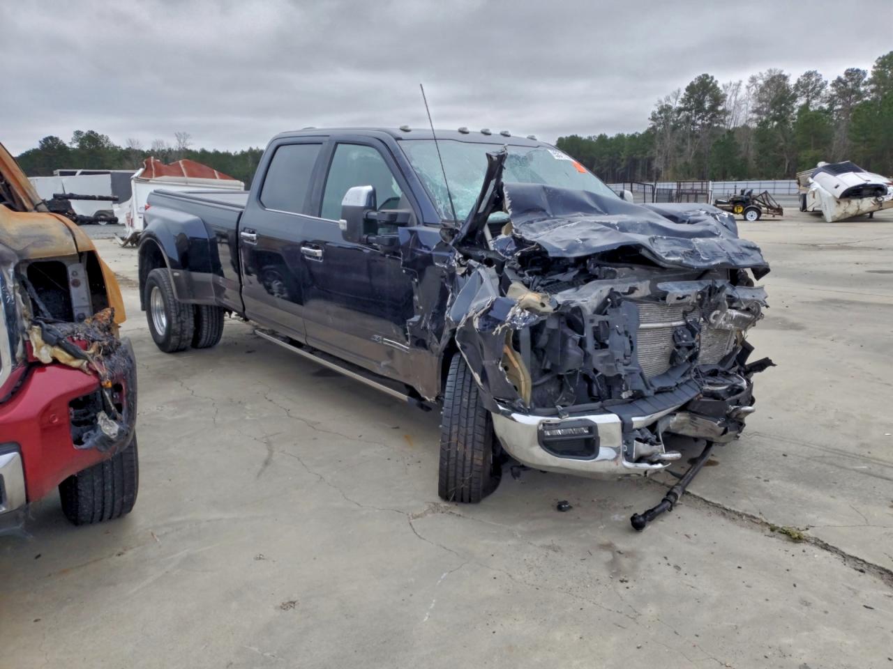 2022 FORD F350 SUPER DUTY photo 4