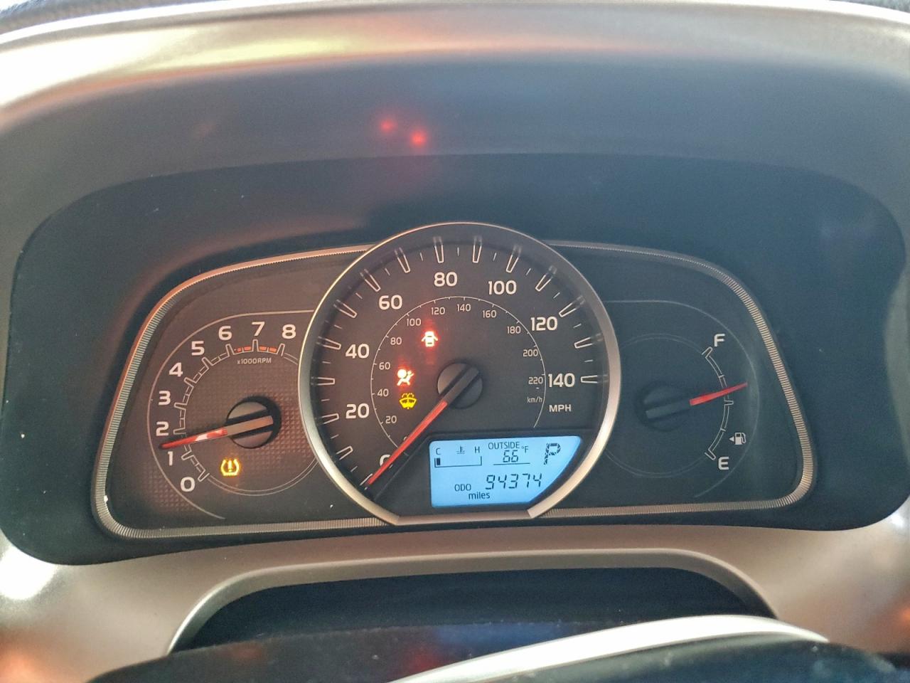 2014 TOYOTA RAV4 LE photo 9