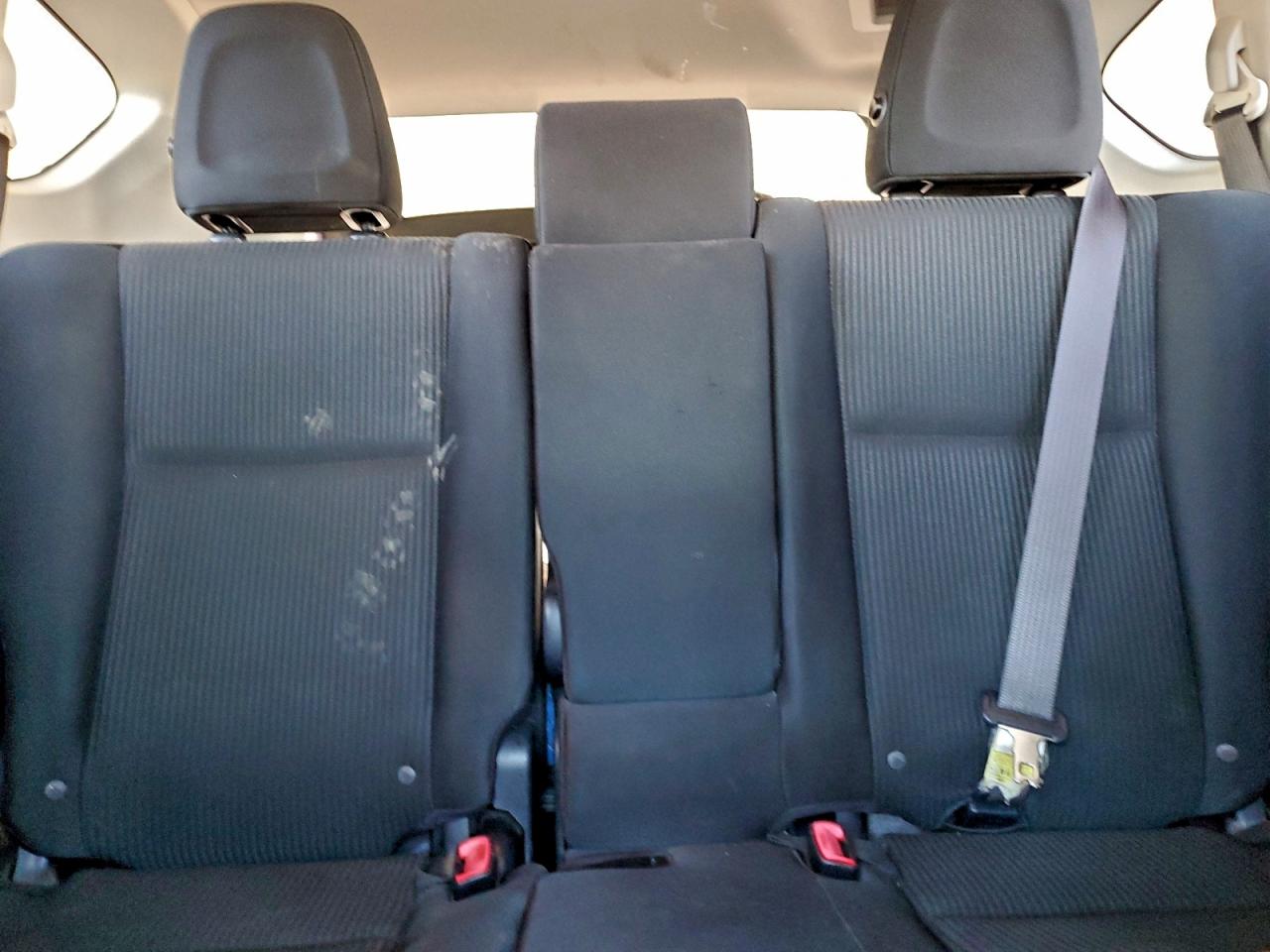 2014 TOYOTA RAV4 LE photo 10