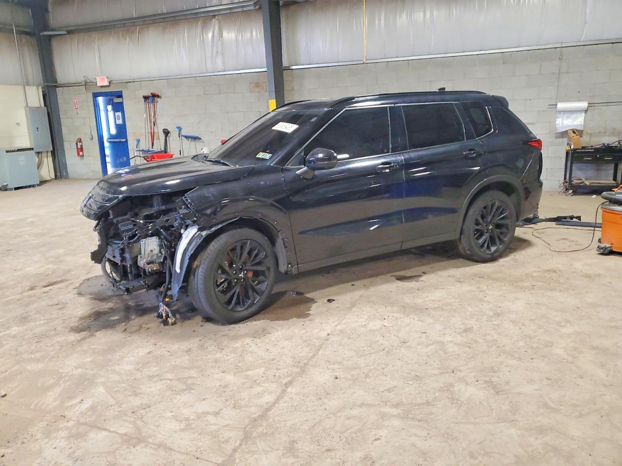 2024 MITSUBISHI OUTLANDER