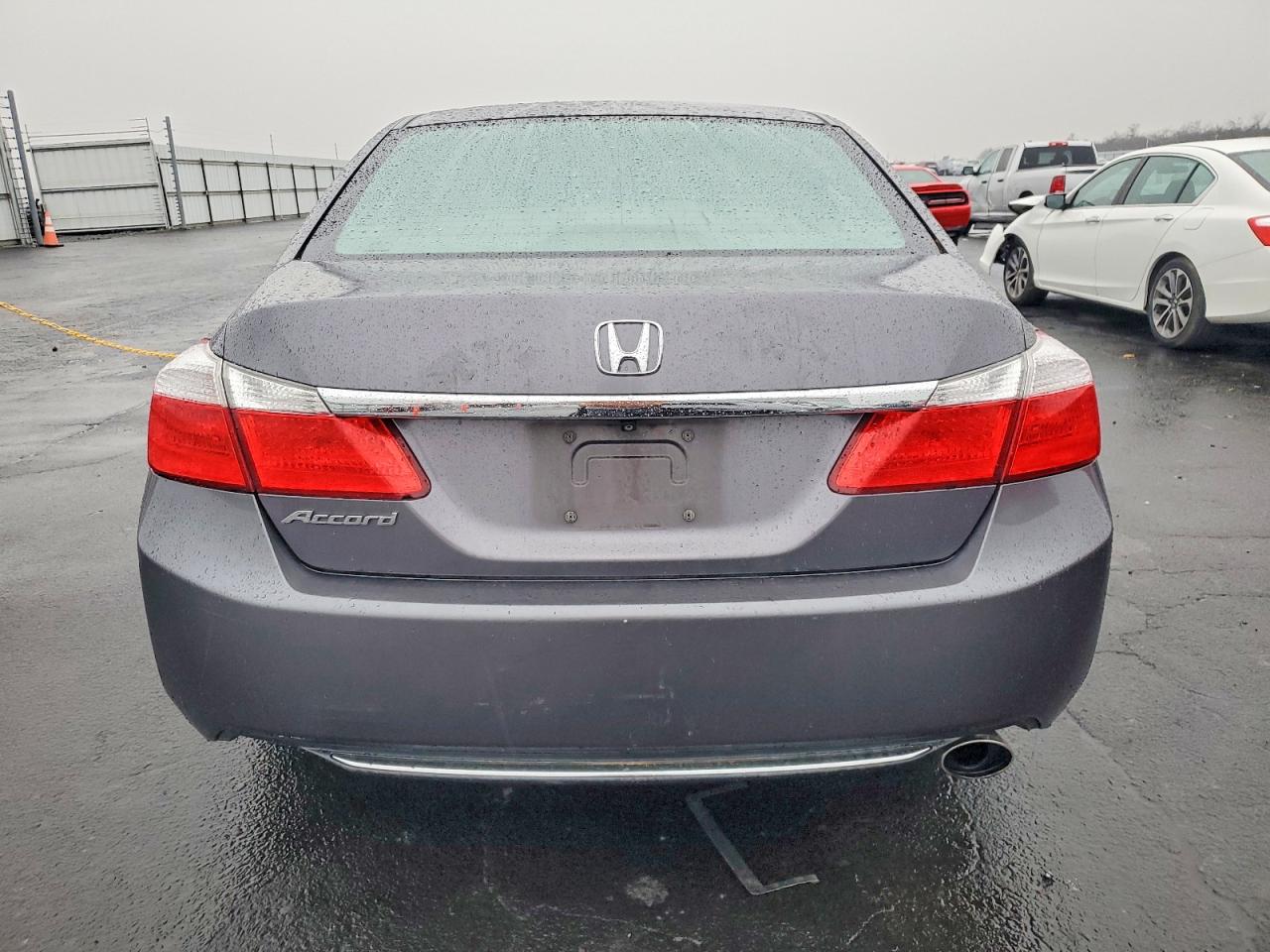 2015 HONDA ACCORD LX photo 11
