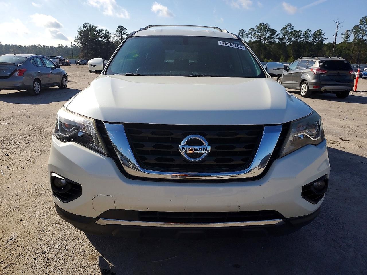 2017 NISSAN PATHFINDER S photo 9