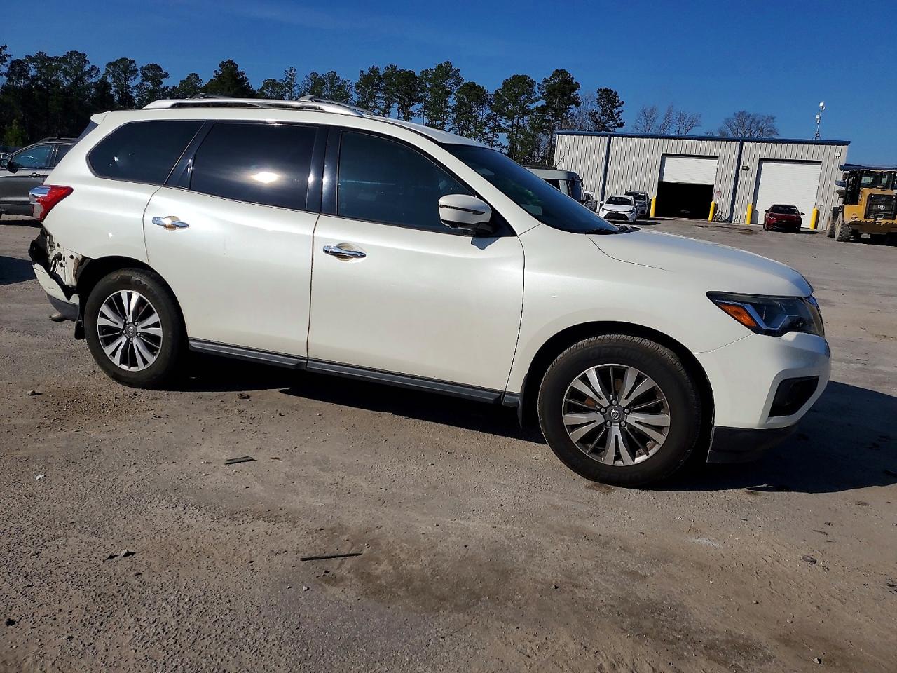 2017 NISSAN PATHFINDER S photo 7