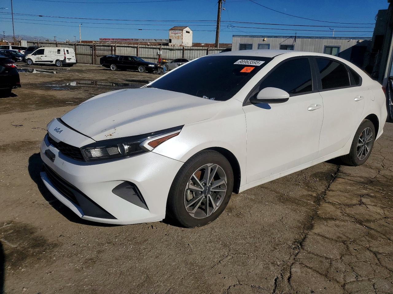 2023 KIA FORTE
