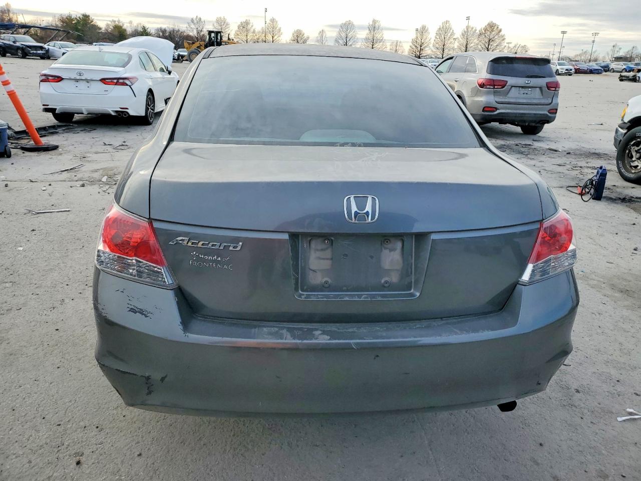 2010 HONDA ACCORD LX photo 11