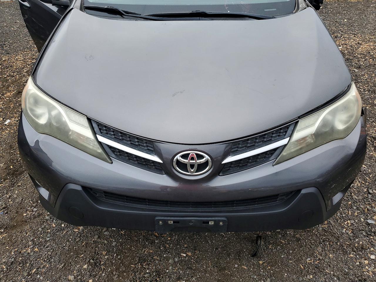 2014 TOYOTA RAV4 XLE photo 12