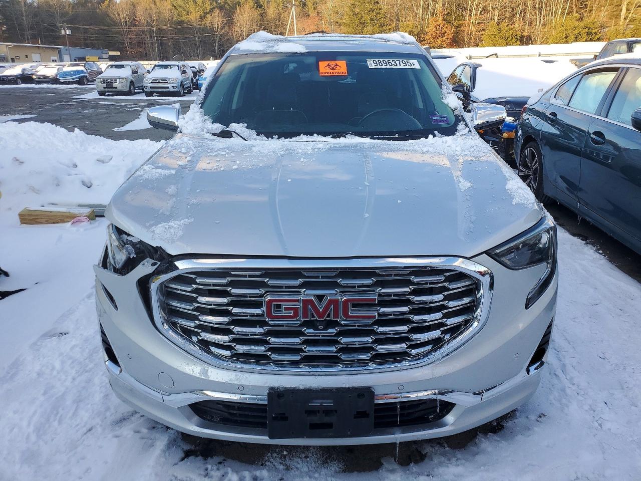2020 GMC TERRAIN DENALI photo 5