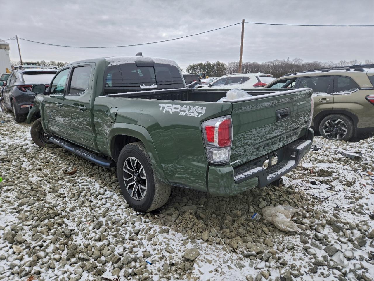 2021 TOYOTA TACOMA DOUBLE CAB photo 2
