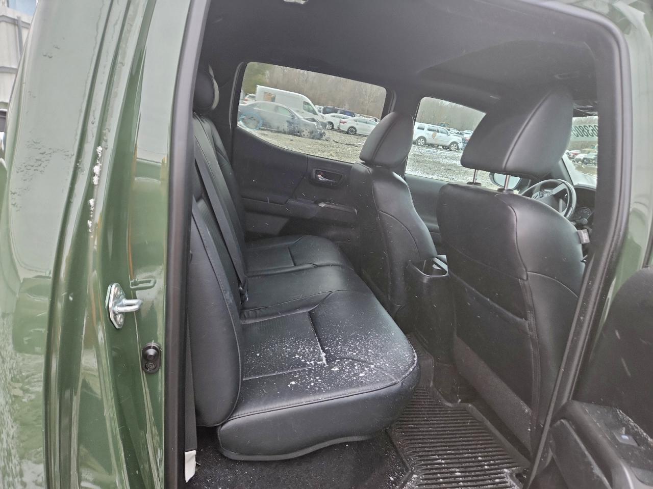 2021 TOYOTA TACOMA DOUBLE CAB photo 10