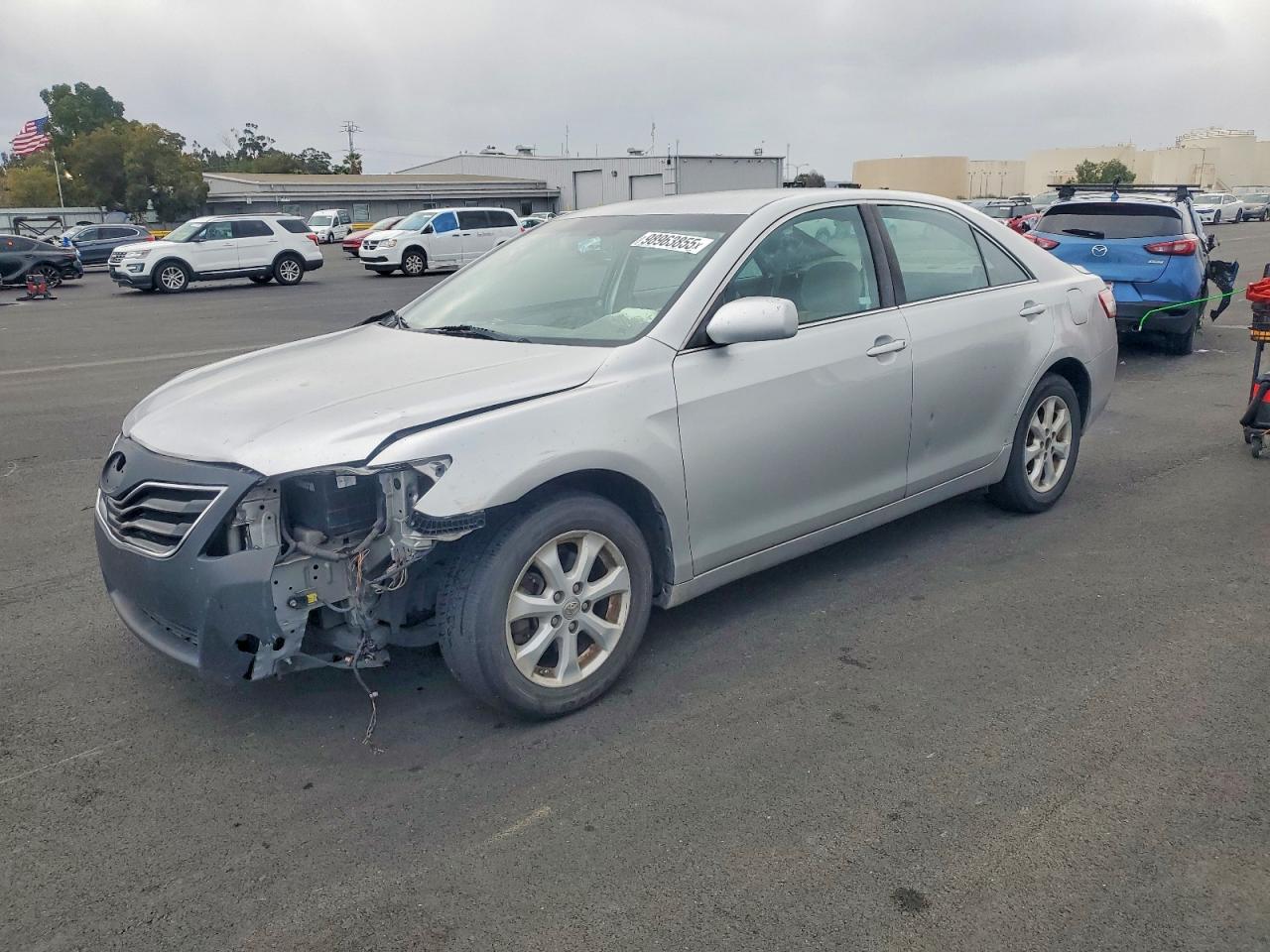 2011 TOYOTA CAMRY