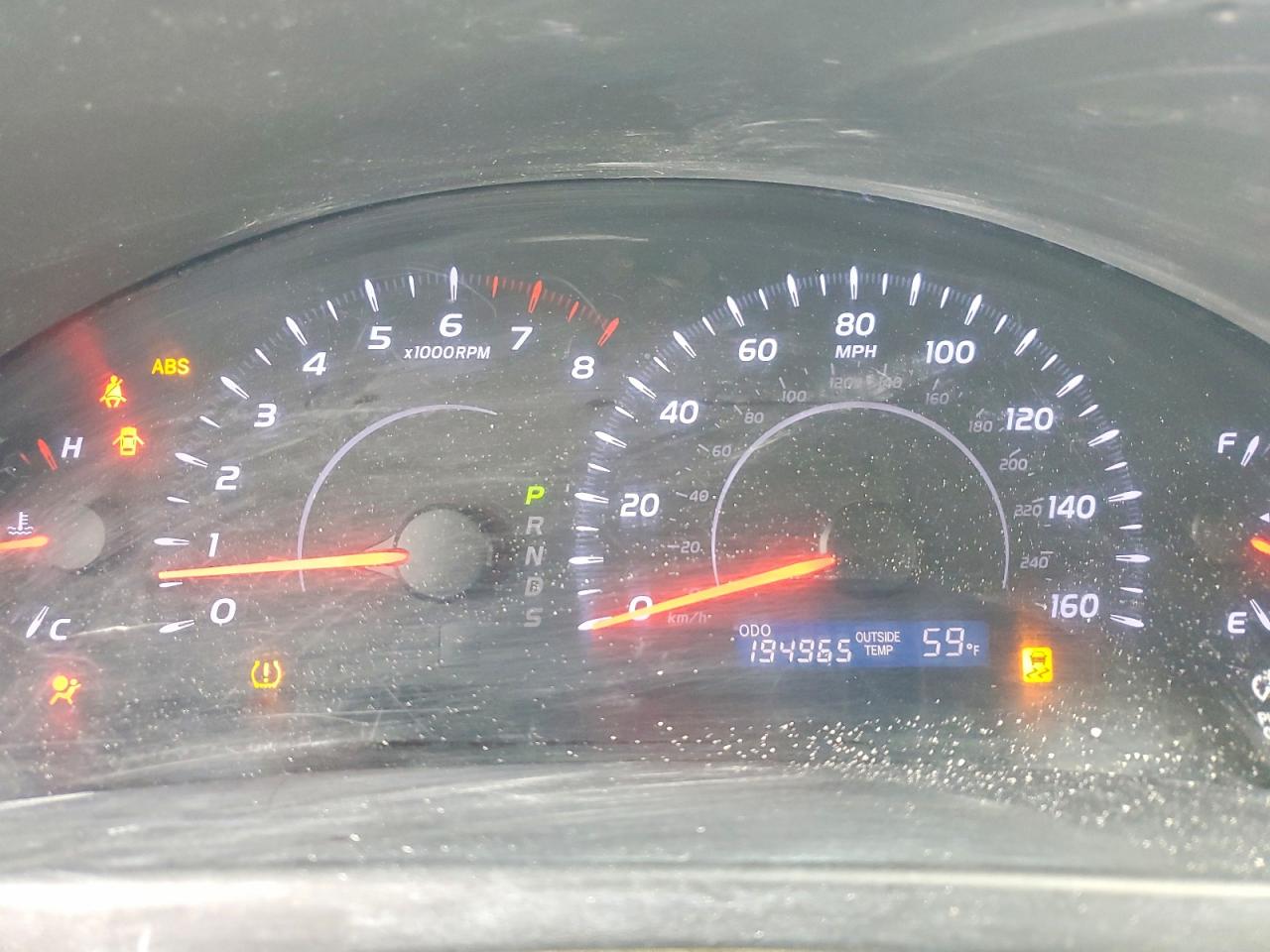 2011 TOYOTA CAMRY SE photo 9