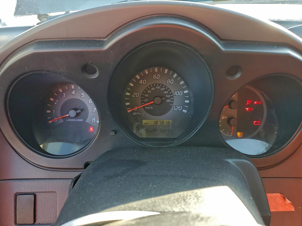 2002 NISSAN FRONTIER KING CAB XE photo 17