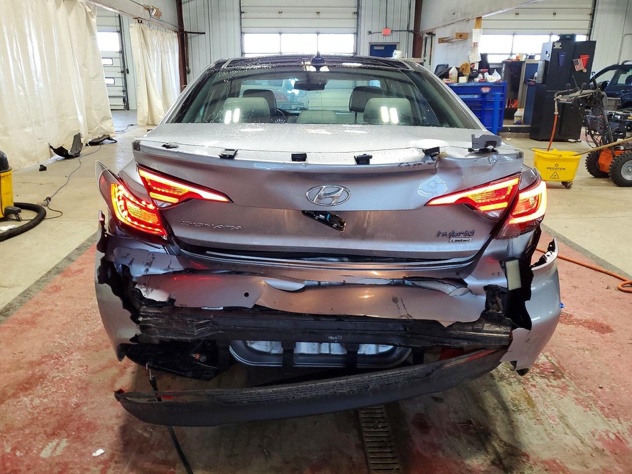 2016 HYUNDAI SONATA HYBRID photo 6