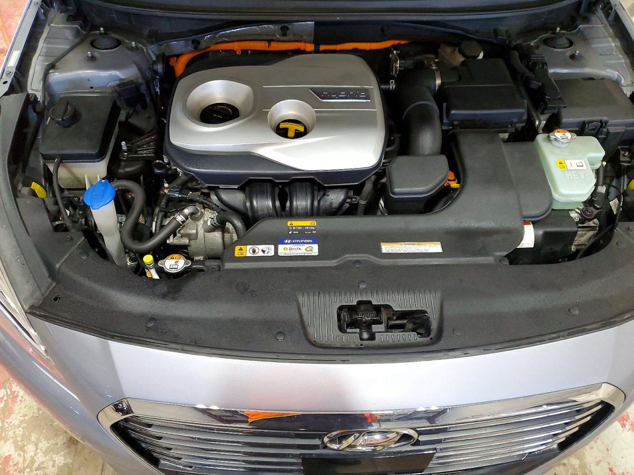 2016 HYUNDAI SONATA HYBRID photo 12