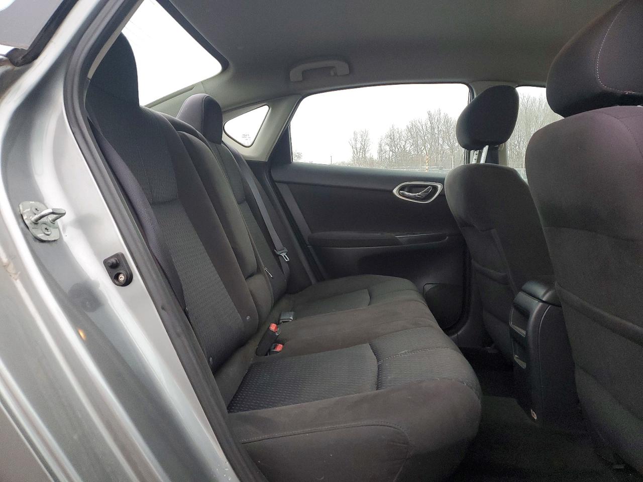 2013 NISSAN SENTRA S photo 10