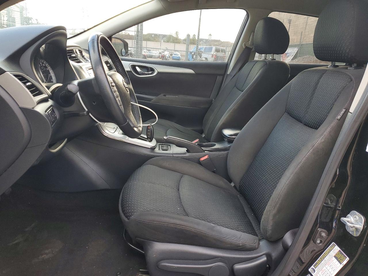 2015 NISSAN SENTRA S photo 7