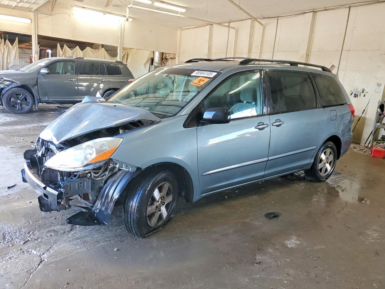 2006 TOYOTA SIENNA