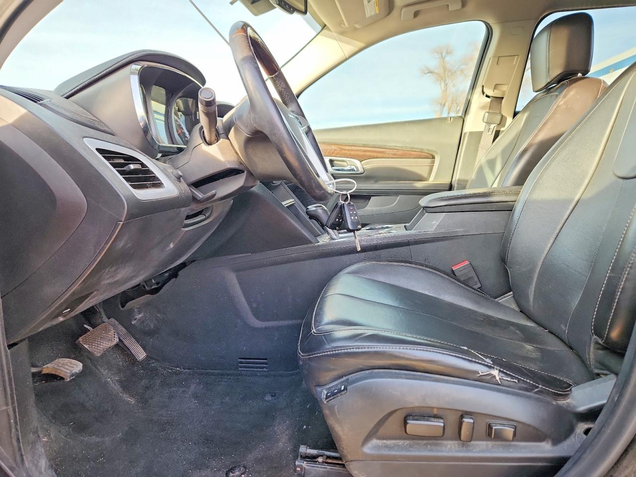 2017 GMC TERRAIN DENALI photo 7