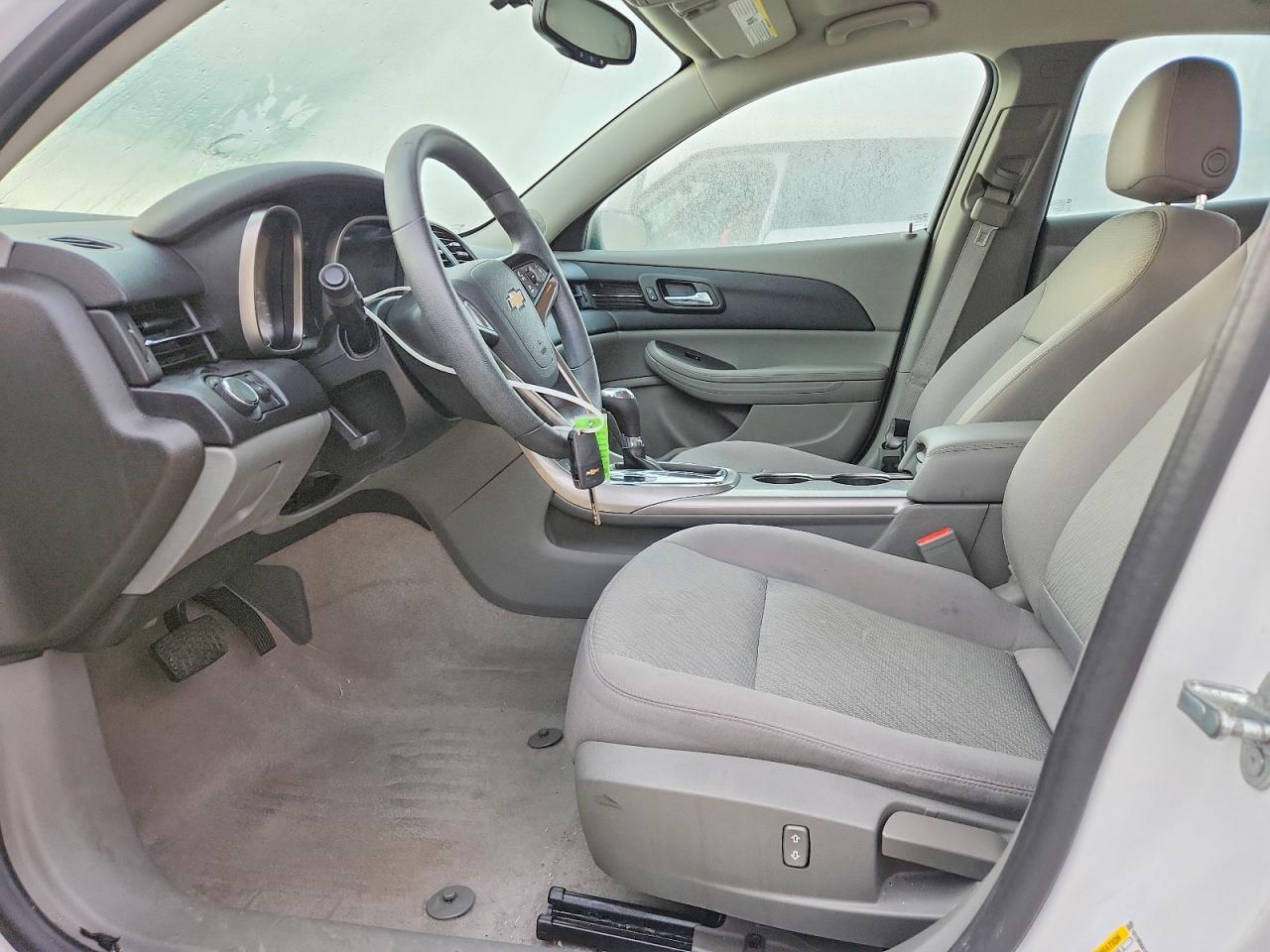 2013 CHEVROLET MALIBU LS photo 7