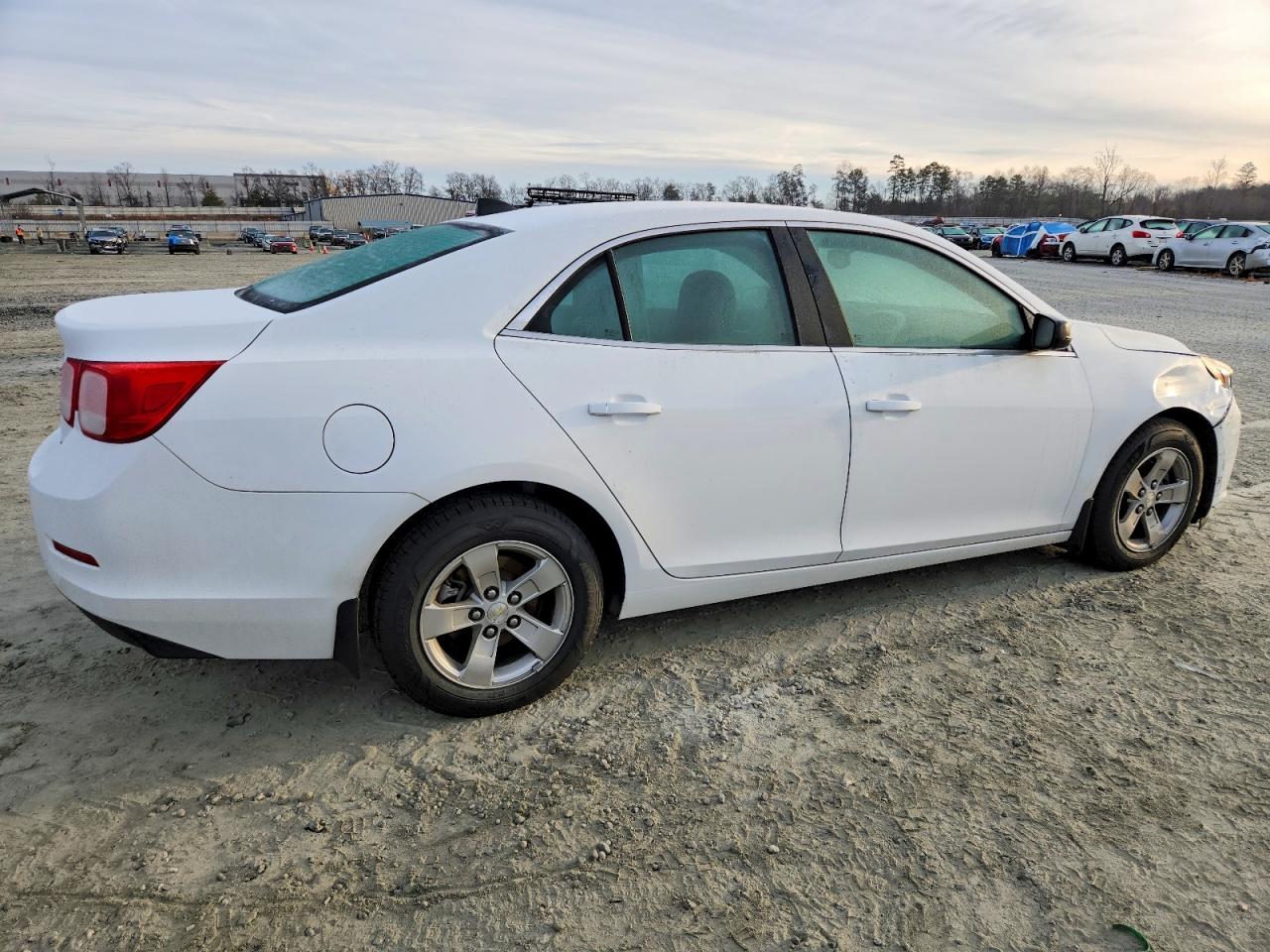2013 CHEVROLET MALIBU LS photo 3