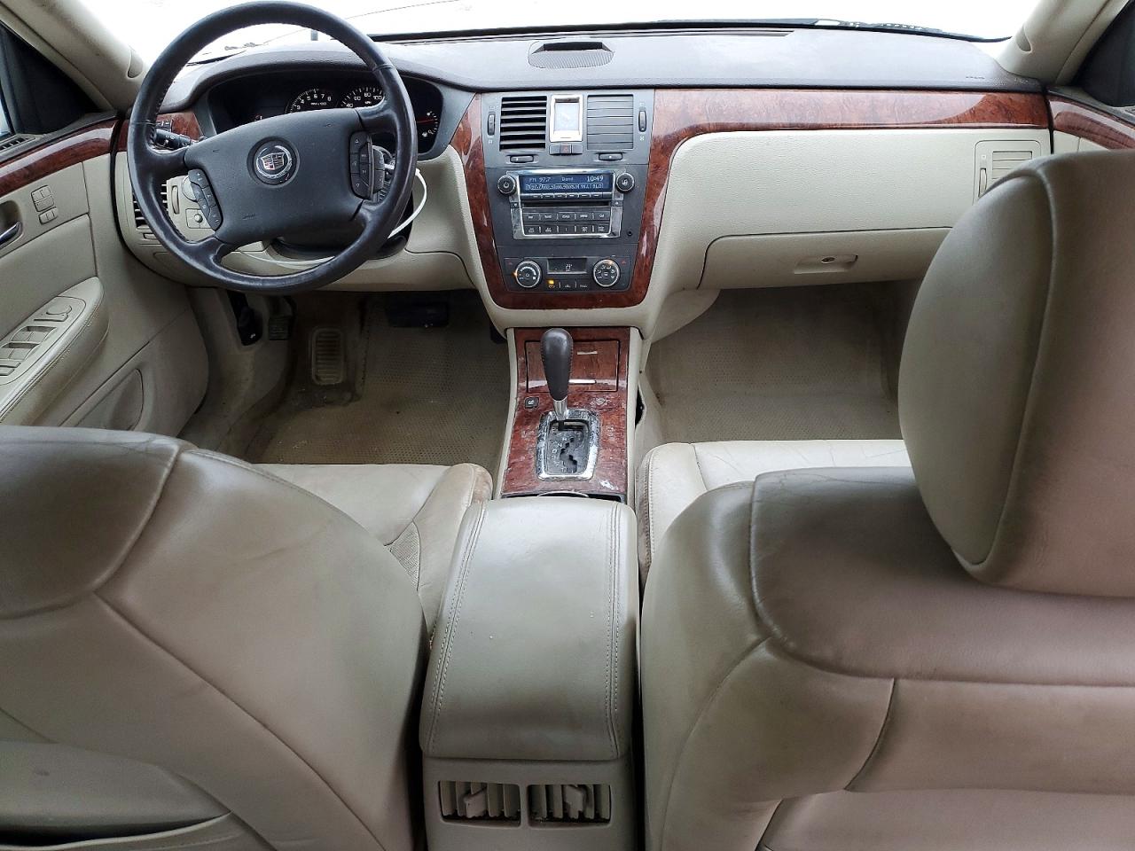 2007 CADILLAC DTS photo 8