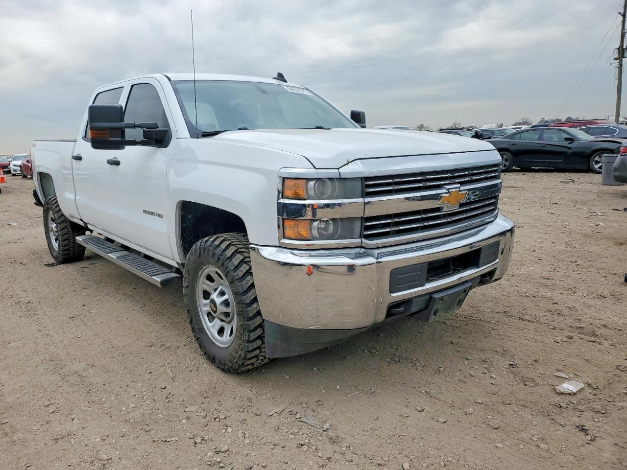 2015 CHEVROLET SILVERADO K2500 HEAVY DUTY photo 4