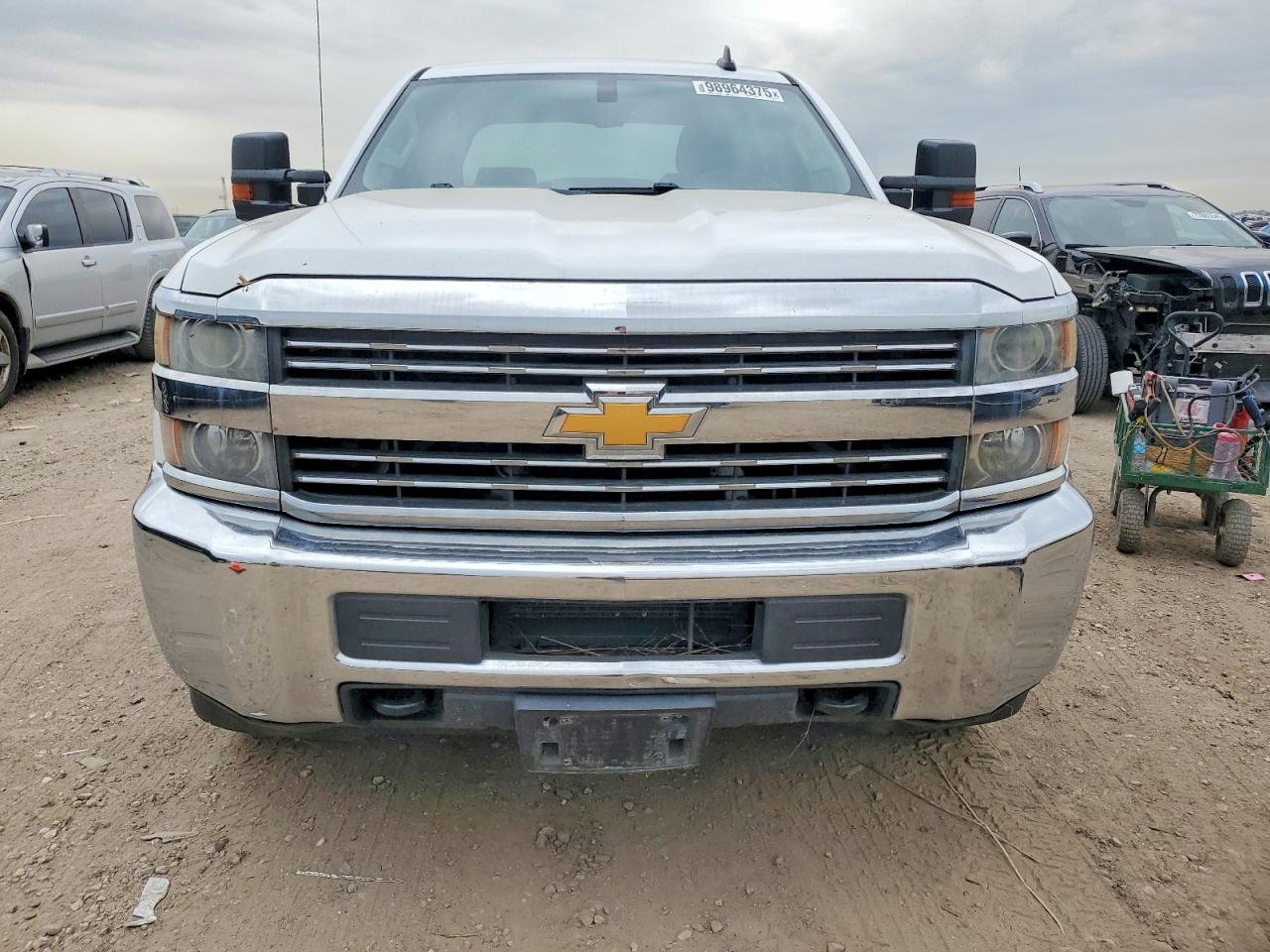 2015 CHEVROLET SILVERADO K2500 HEAVY DUTY photo 5
