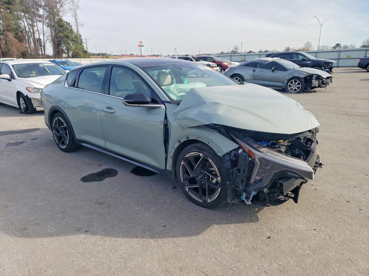 2025 KIA K4 GT-LINE photo 4