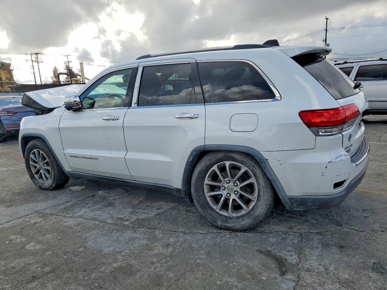 2015 JEEP GRAND CHEROKEE LIMITED photo 2
