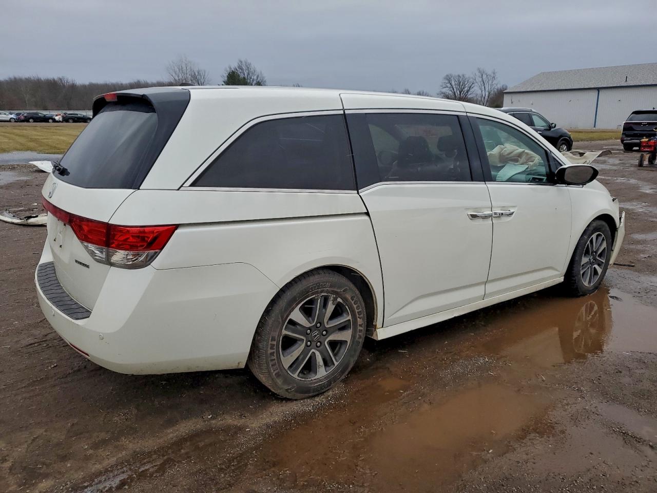 2014 HONDA ODYSSEY TOURING photo 3