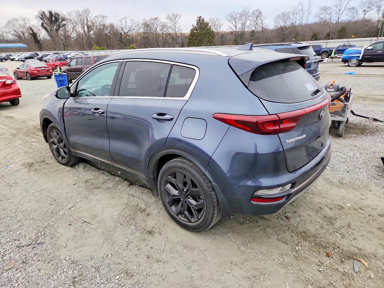 2020 KIA SPORTAGE S photo 2