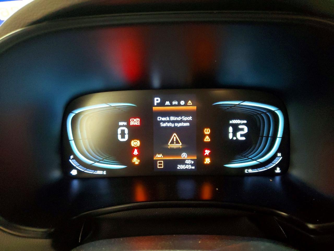 2025 KIA SOUL LX photo 9