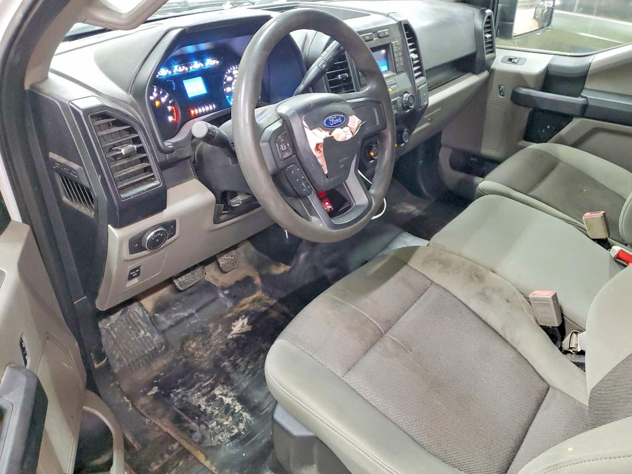 2019 FORD F150 photo 8