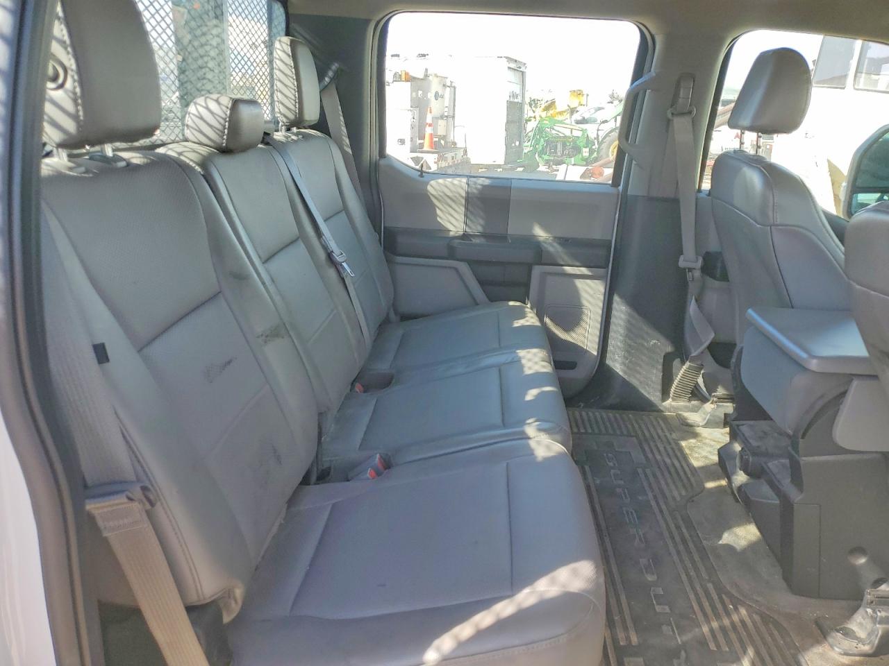 2018 FORD F550 SUPER DUTY FLATBED TRUCK photo 10