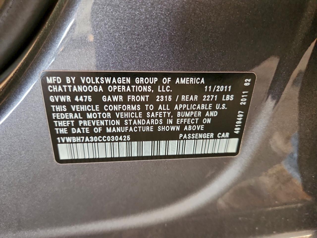 2012 VOLKSWAGEN PASSAT SE photo 12