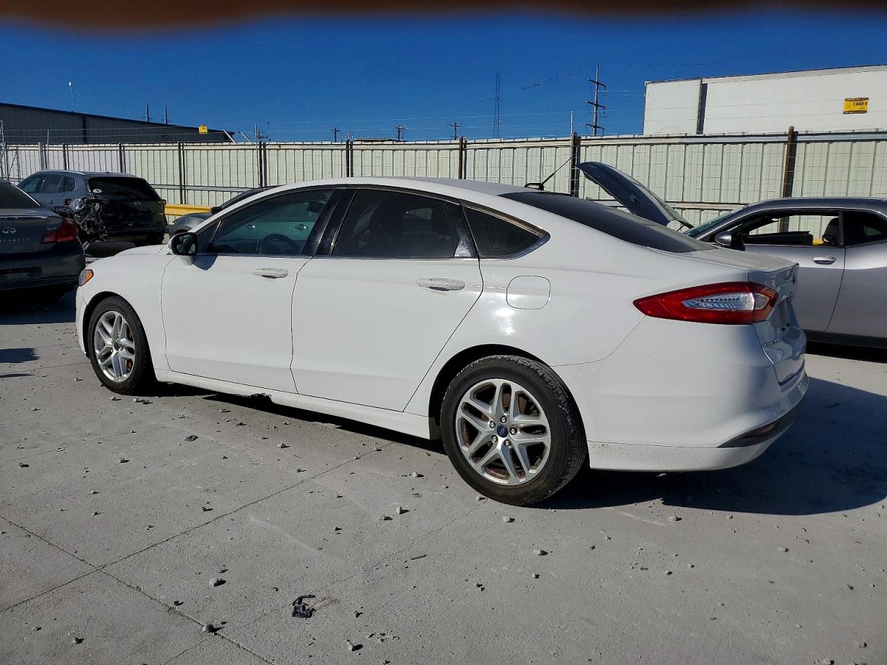 2016 FORD FUSION SE photo 3