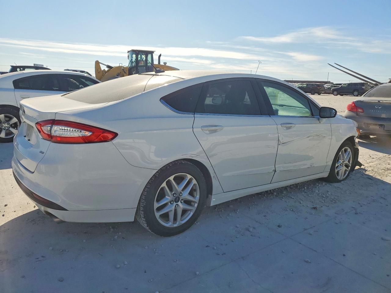2016 FORD FUSION SE photo 5