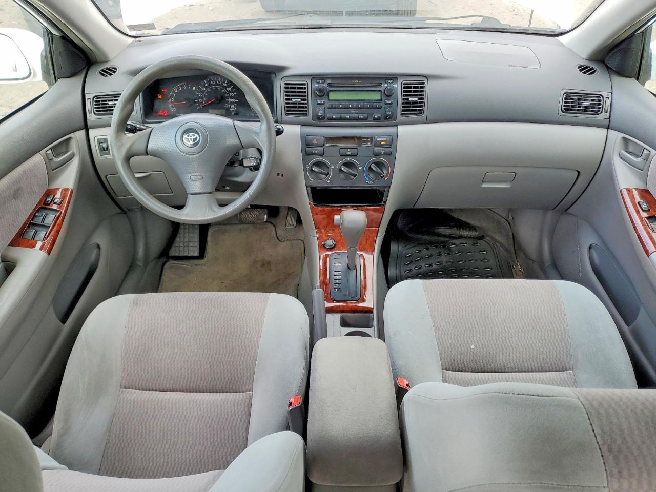 2007 TOYOTA COROLLA CE photo 8