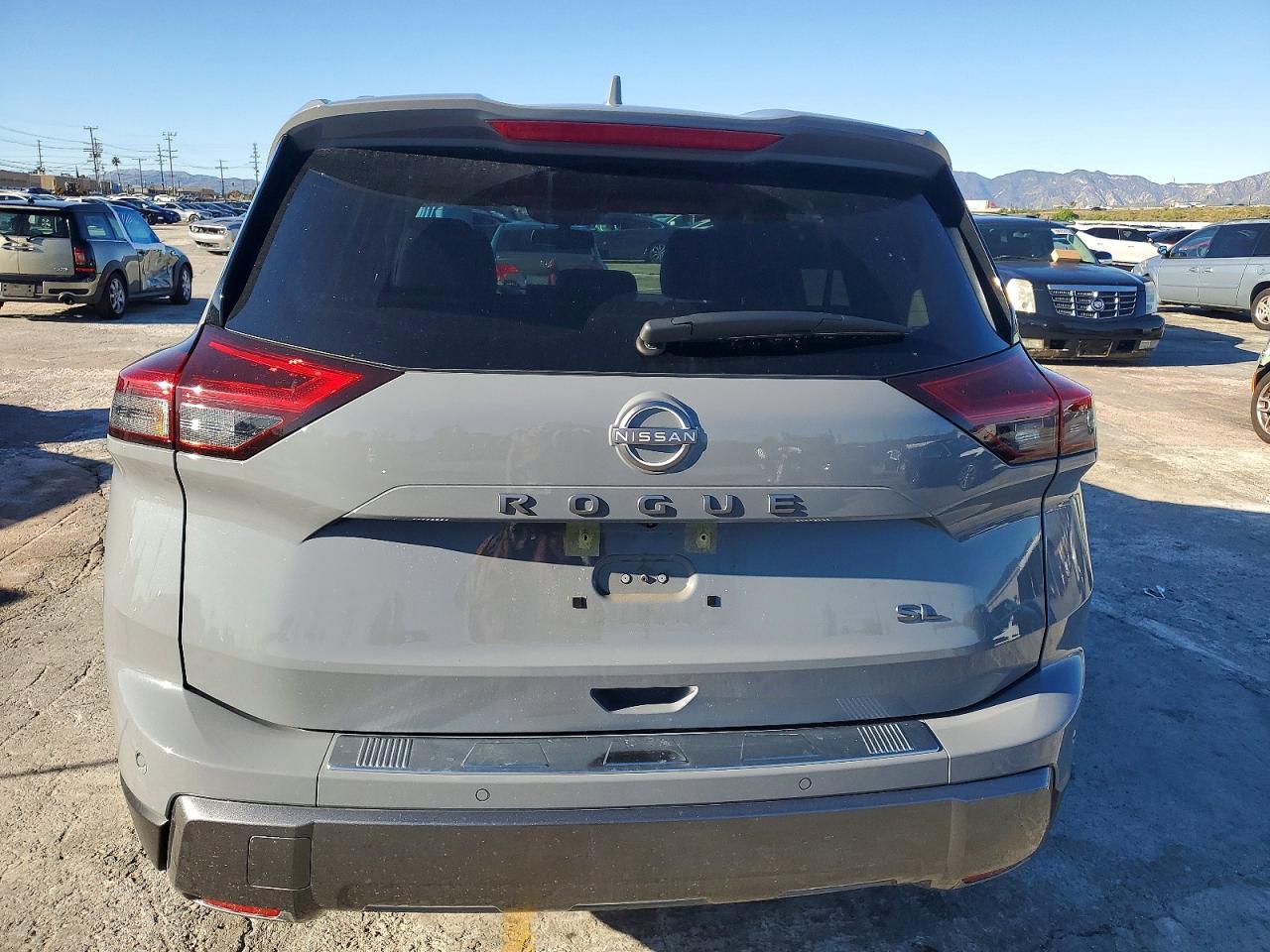 2024 NISSAN ROGUE SL photo 11