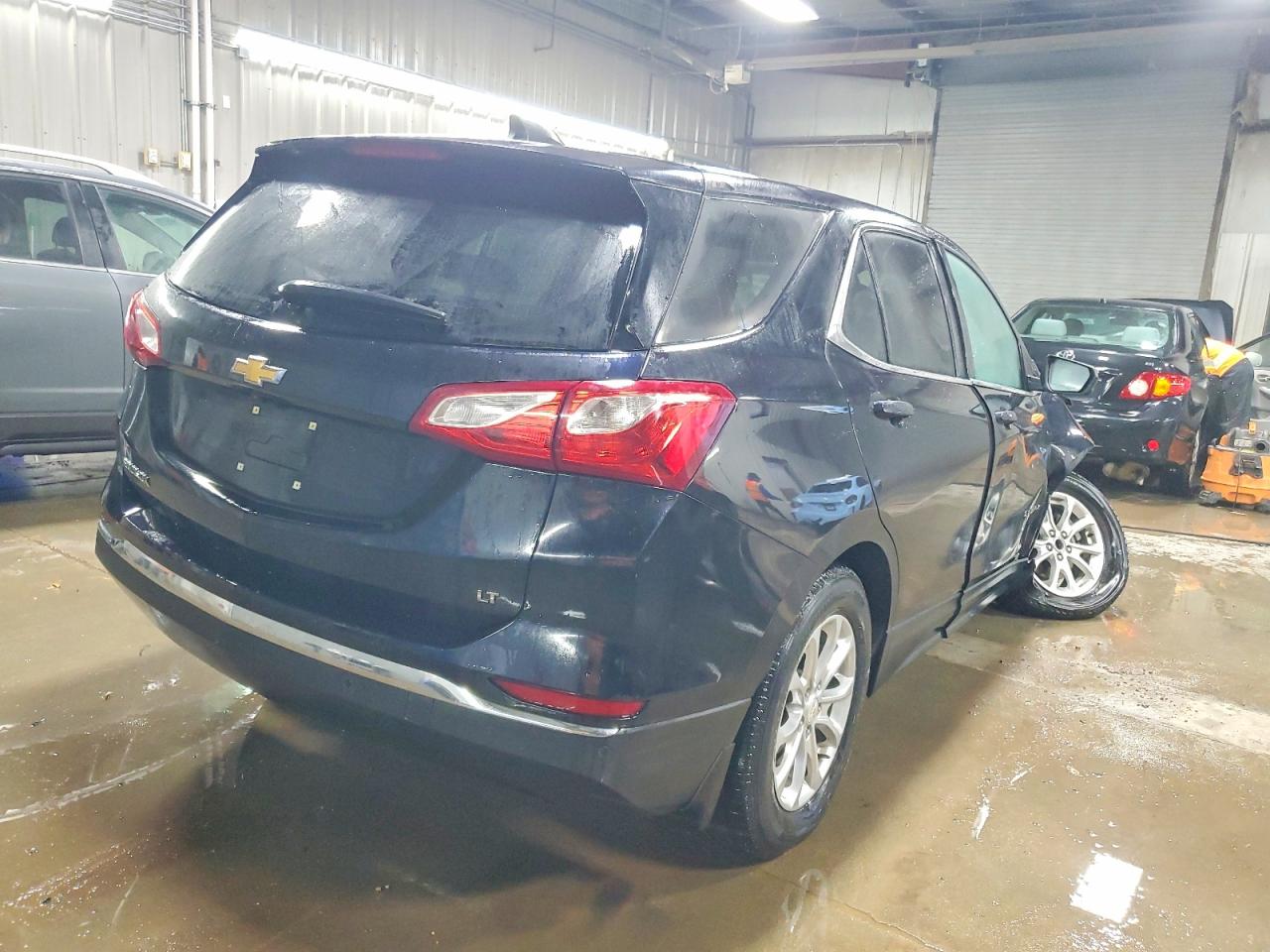 2020 CHEVROLET EQUINOX LT photo 3