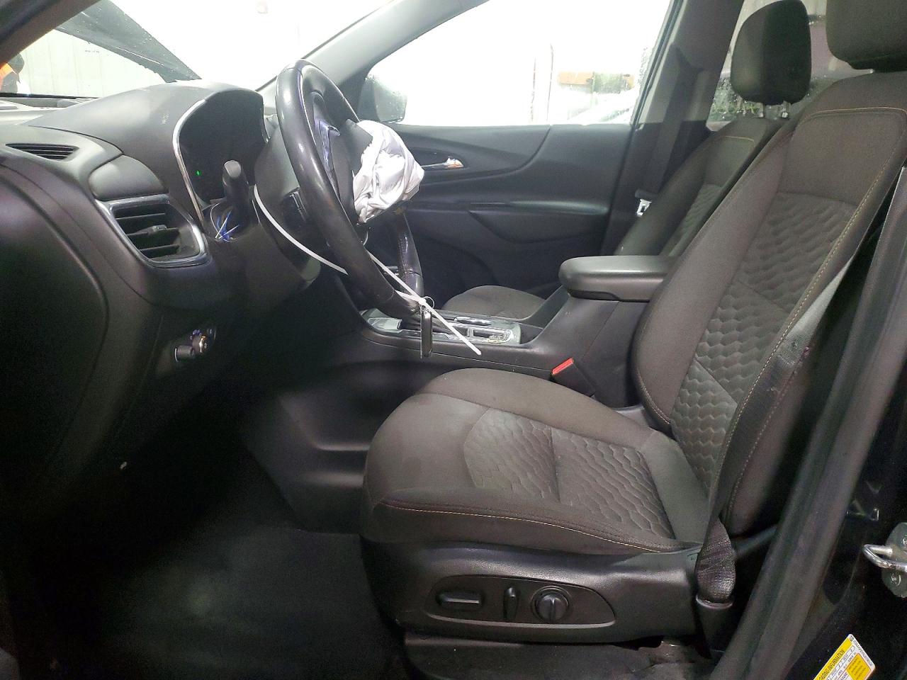 2020 CHEVROLET EQUINOX LT photo 7