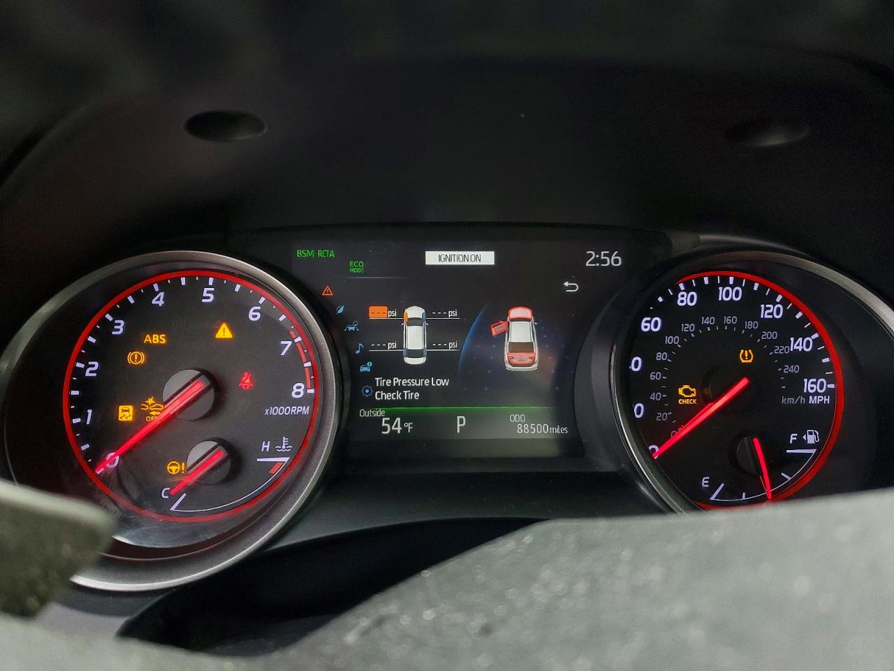 2021 TOYOTA CAMRY XSE photo 9