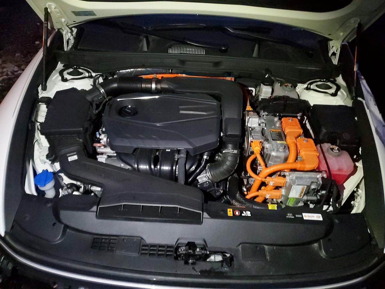 2025 HYUNDAI SONATA HYBRID photo 11