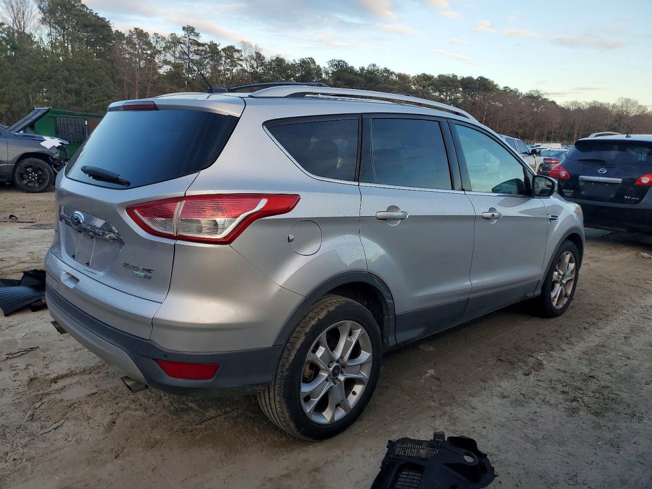 2015 FORD ESCAPE TITANIUM photo 3