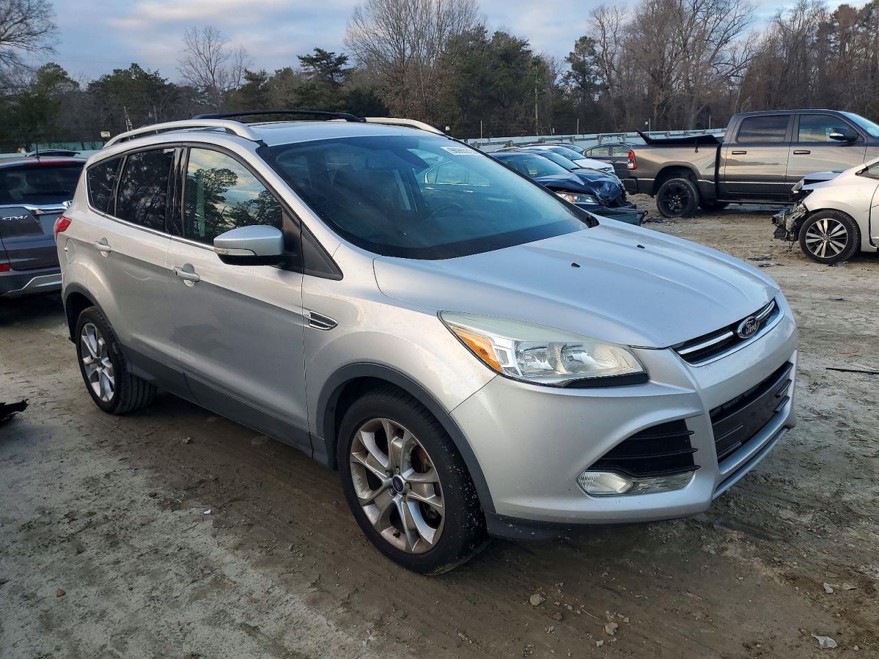 2015 FORD ESCAPE TITANIUM photo 4
