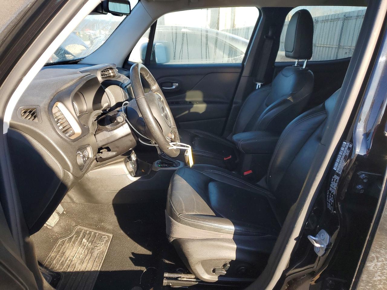 2015 JEEP RENEGADE LIMITED photo 7