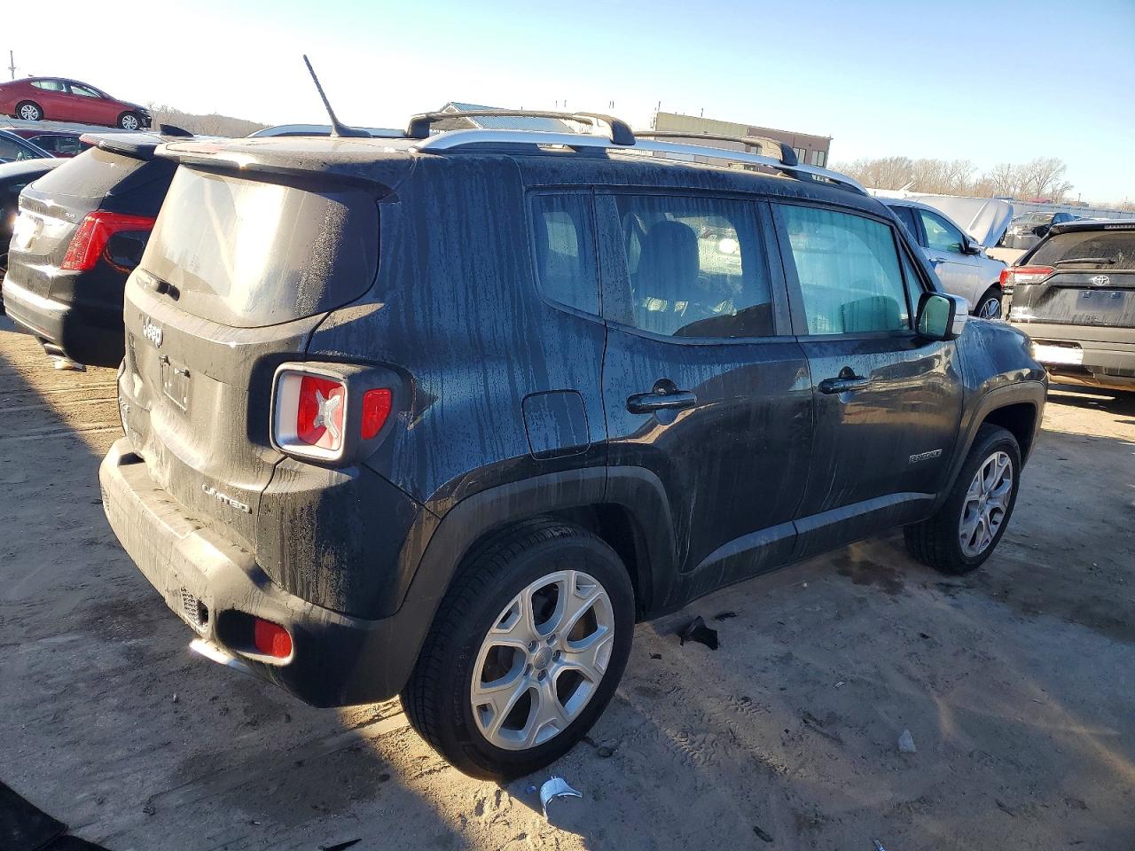 2015 JEEP RENEGADE LIMITED photo 3