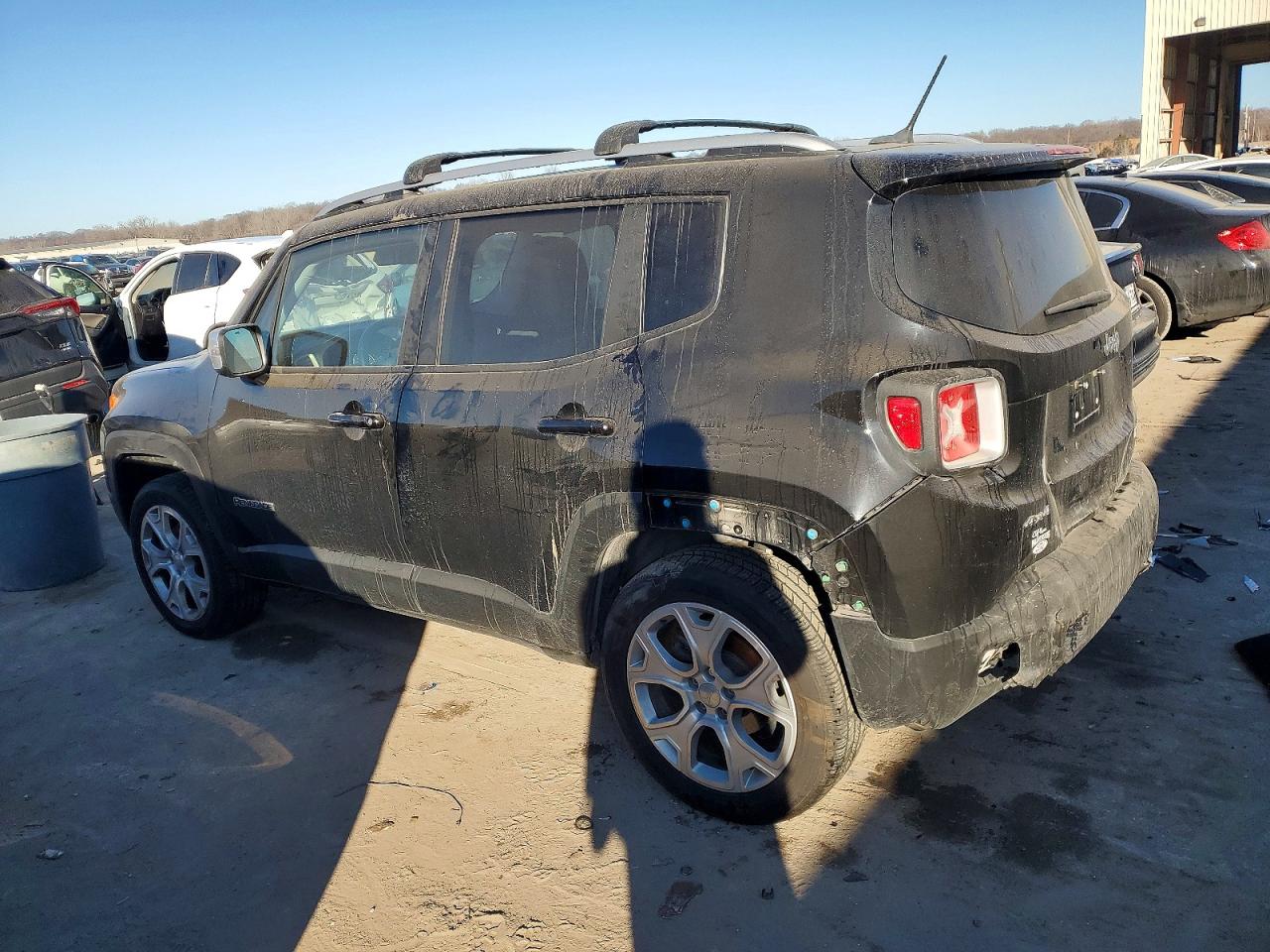 2015 JEEP RENEGADE LIMITED photo 2