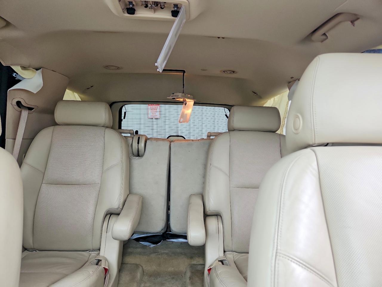 2008 CADILLAC ESCALADE LUXURY photo 10
