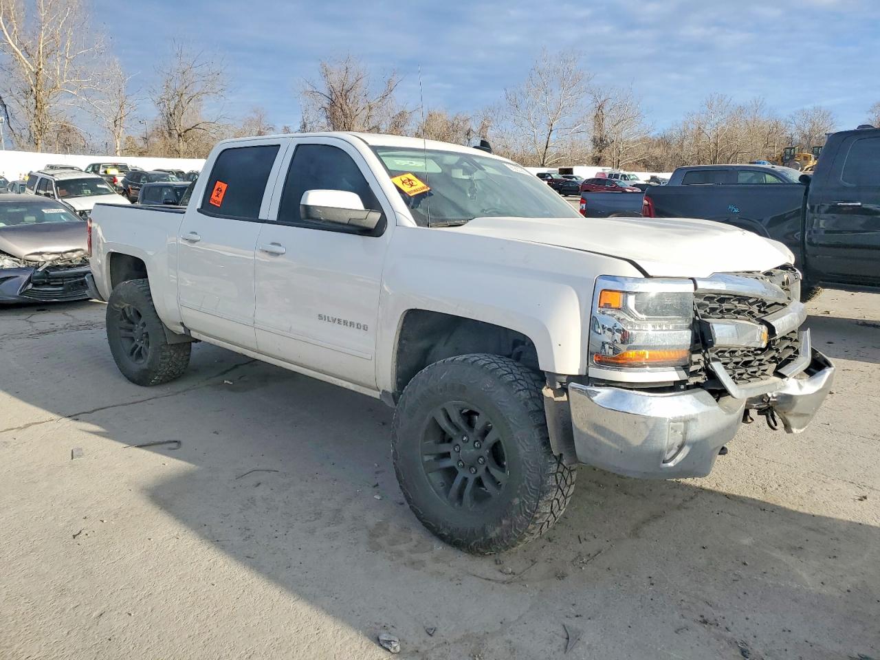 2018 CHEVROLET SILVERADO K1500 LT photo 4